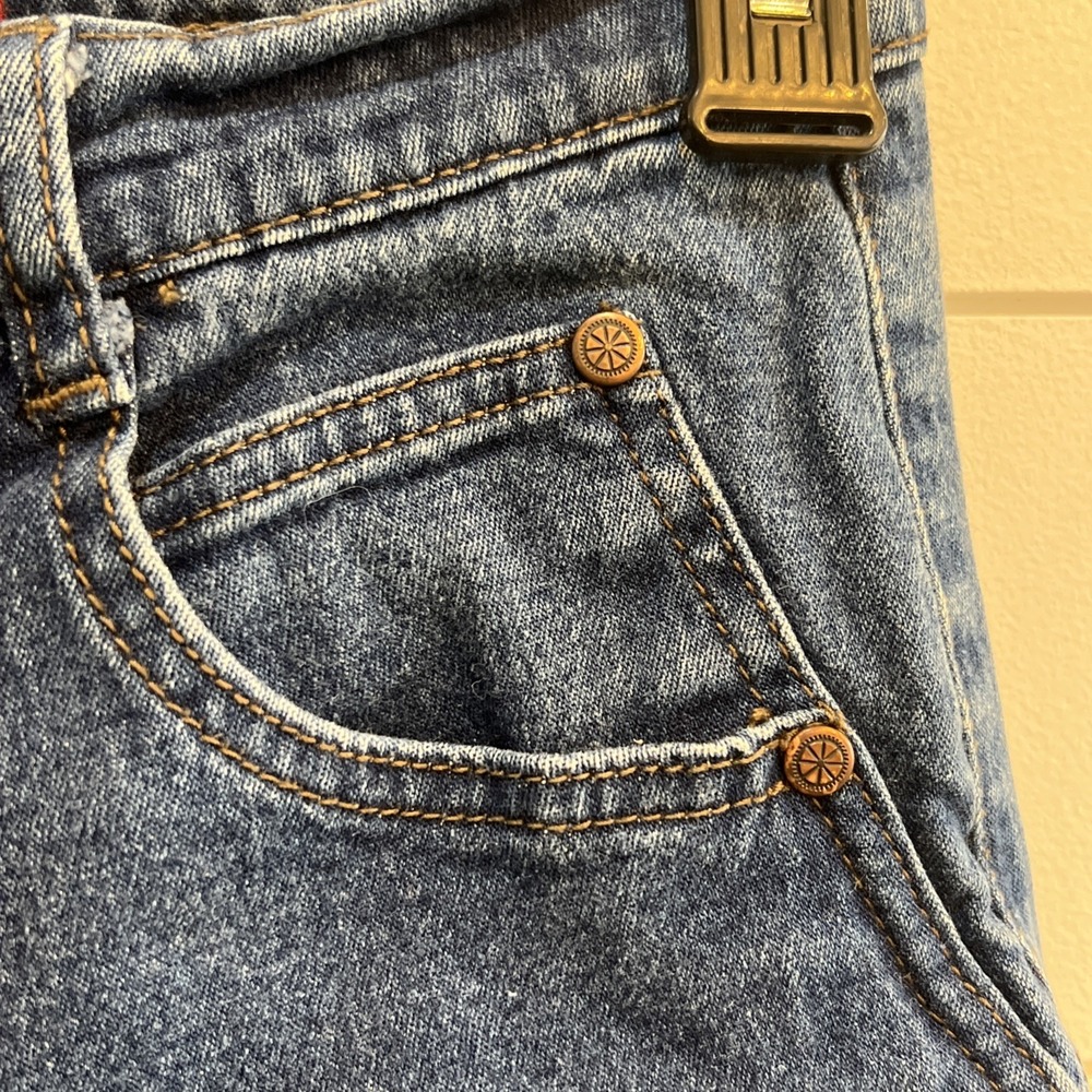 90s Vintage High Rise Posted Jeans 3/4 27X32 Medium Wash Slim Smooth Back - Picture 4 of 16